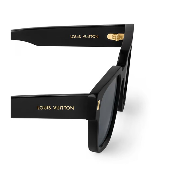 Louis Vuitton LV Escape Square Sunglasses - Picture 5 of 12